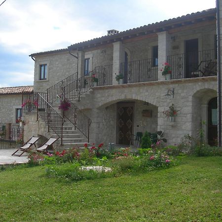 Agriturismo Borgo San Martino Villa Abbateggio Exterior foto